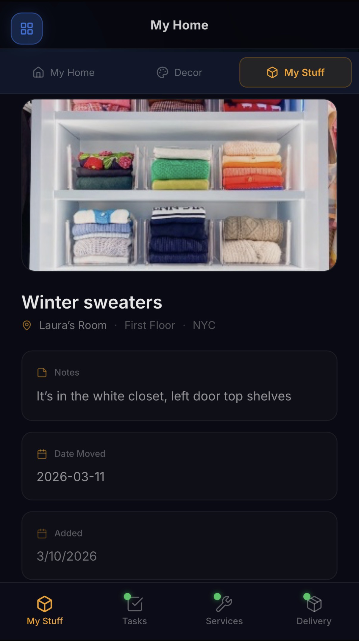 Item details with photo, notes, and location